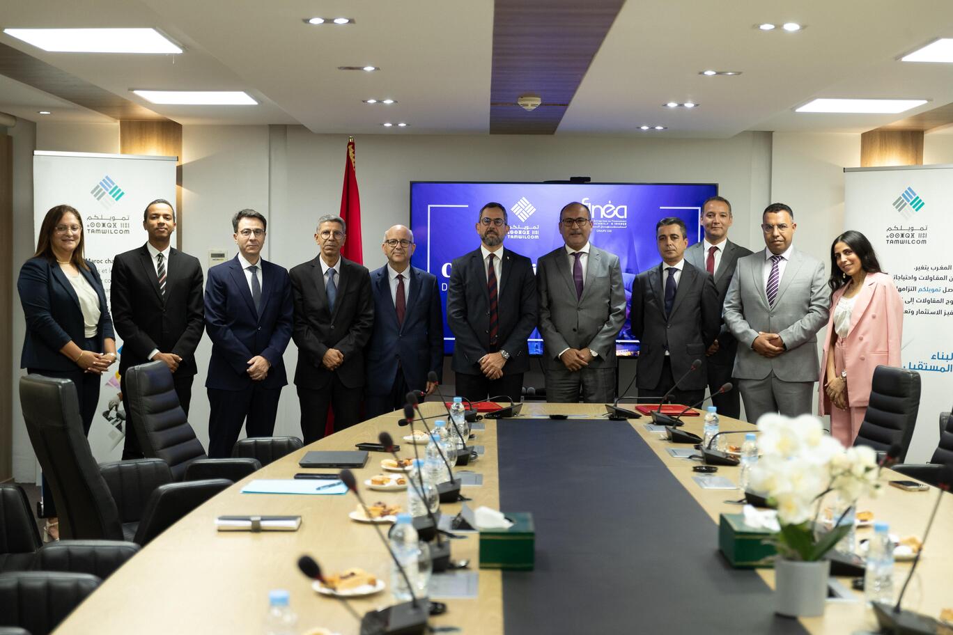 Cérémonie de signature de convention TAMWILCOM  FINEA